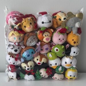 Disney Tsum Tsum - 2016 advent calendar set of 25